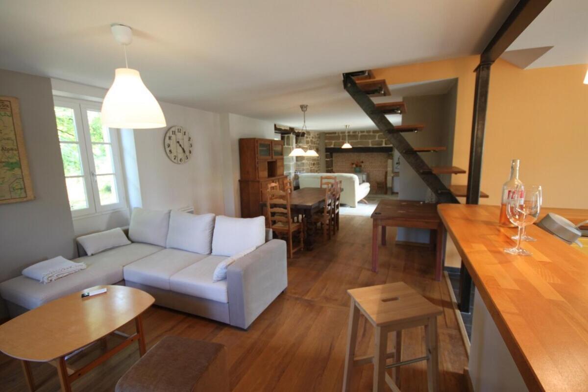 Maison De Vacances A Lissac-Sur-Couze Esterno foto